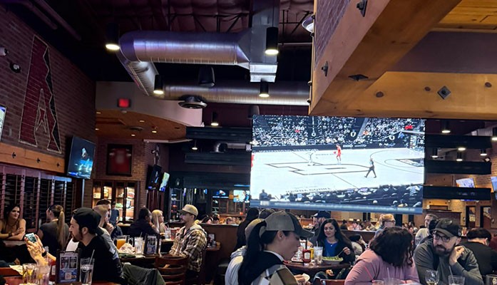 Illegal Alien Zipps Sports Grill Hiring Manager to Plead Guilty of Hiring Other Illegal Aliens